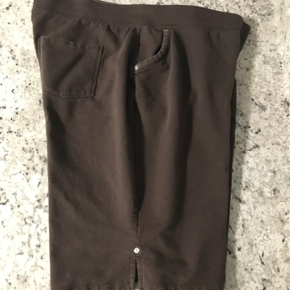 V Sport Cotton Athletic Shorts 14 / 16
